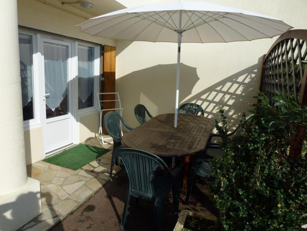 Apartamento Les Lauriers Saint-Palais-sur-Mer Exterior foto